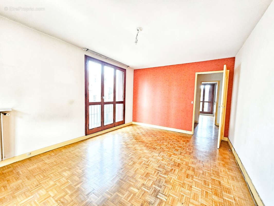 Appartement à VILLEJUIF