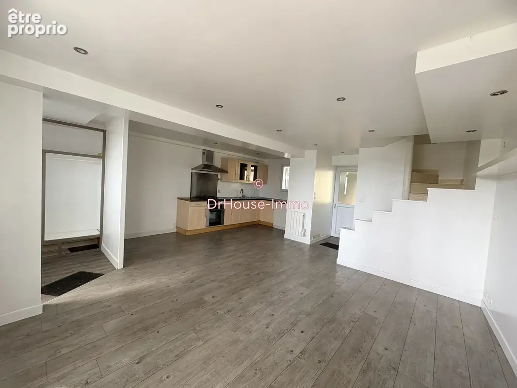 Maison 4 pièces 82 m² à vendre à Rolleboise (78270) - photo 18