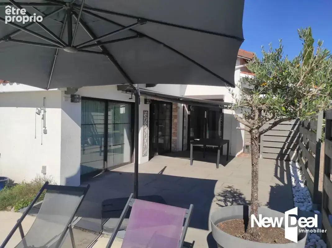 Longere en pierre de 200 m² avec grand jardin et piscine - photo 15