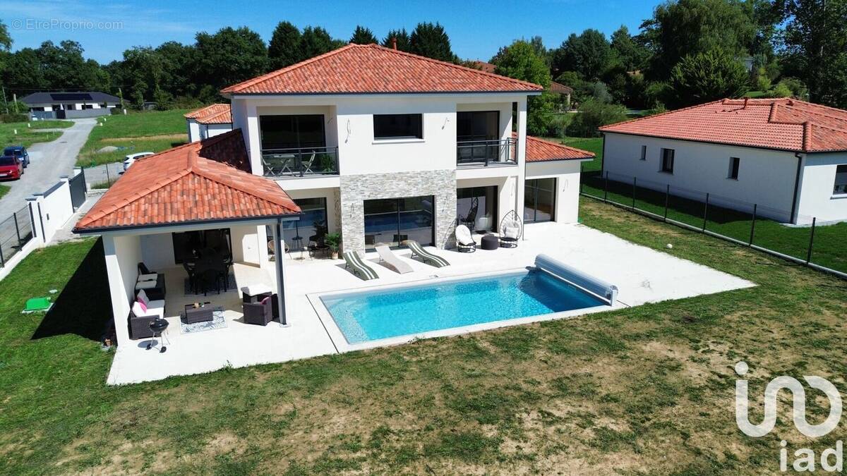 Photo 1 - Maison à PANAZOL