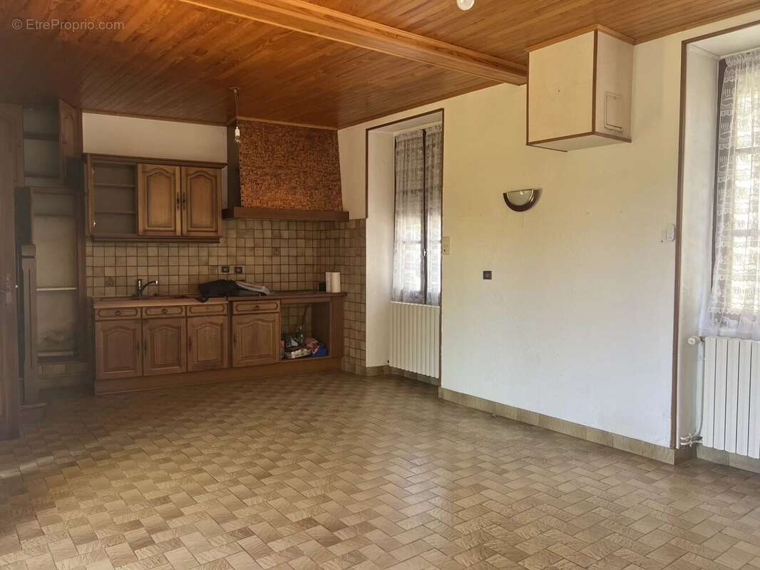 Maison à SAINT-ROMANS