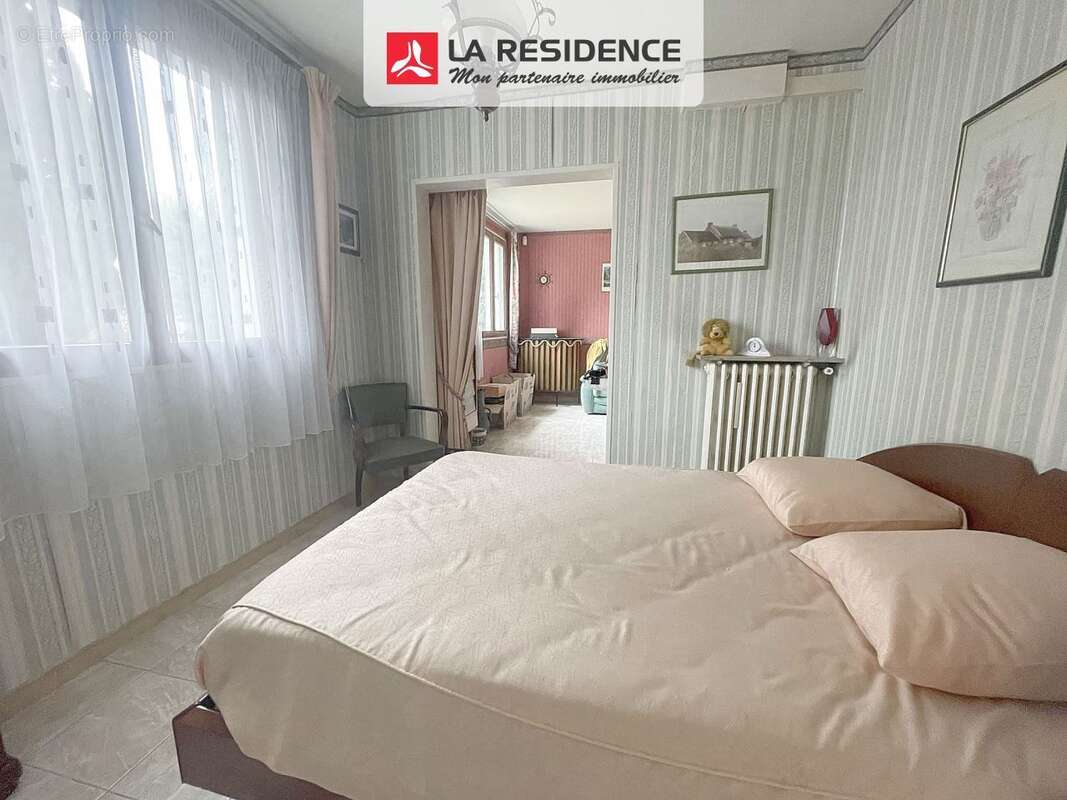 Maison à MONTIGNY-LES-CORMEILLES