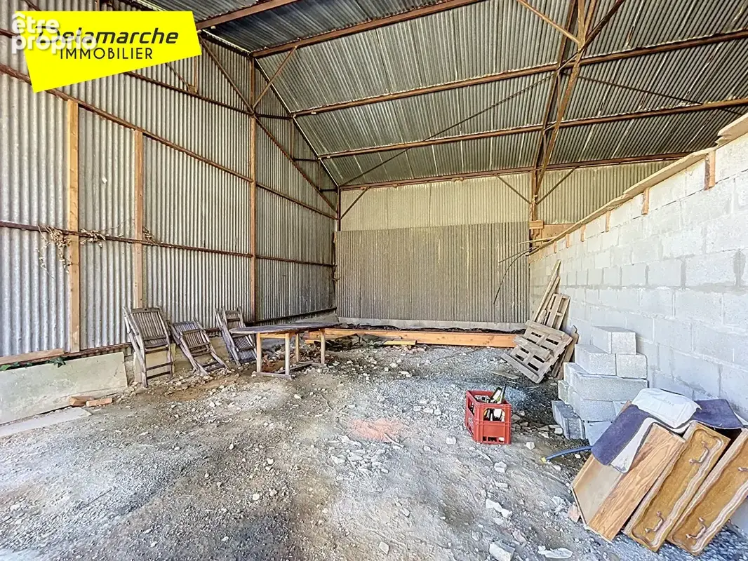 A VENDRE : Charmante maison en pierres avec dépendances et terrain - photo 16