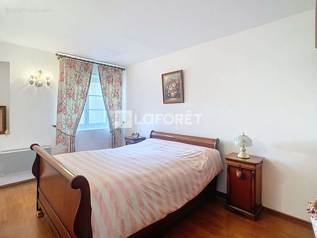 Appartement à MONTMERLE-SUR-SAONE