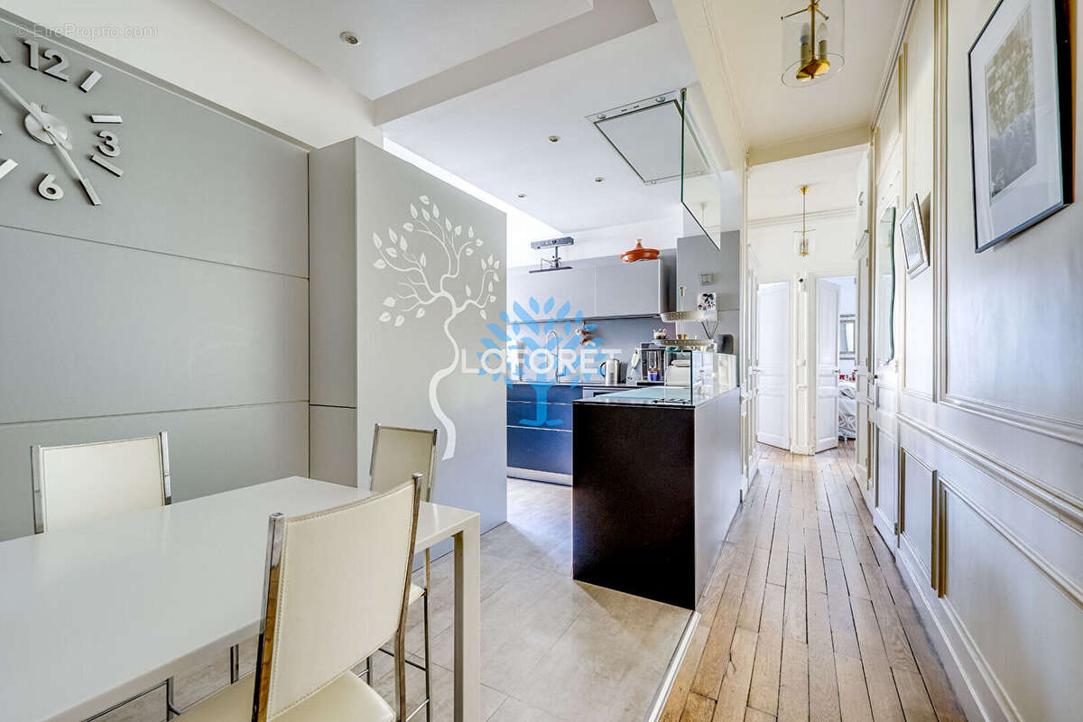 Appartement à PARIS-11E