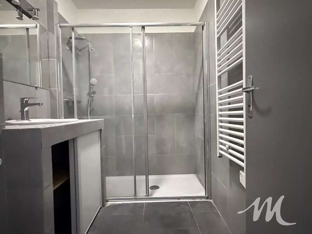 Appartement à BARJOLS
