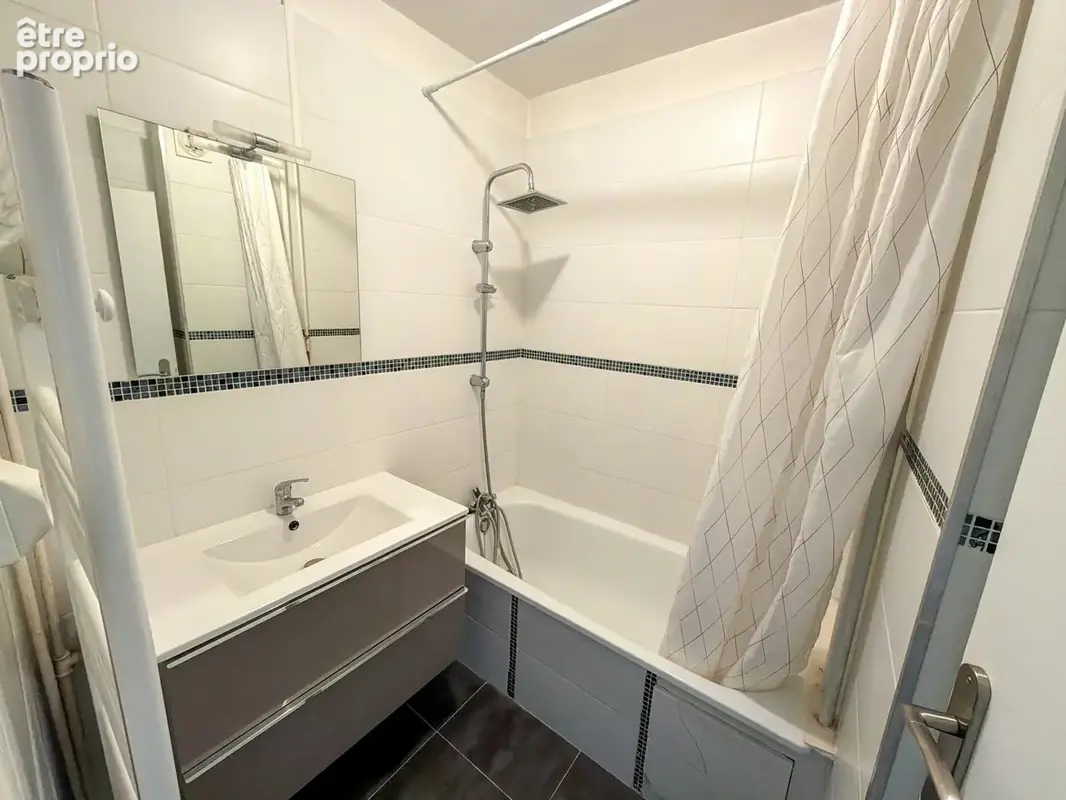 Appartement 3 pièces 60 m² à vendre à Lys-Lez-Lannoy (59390) - photo 8
