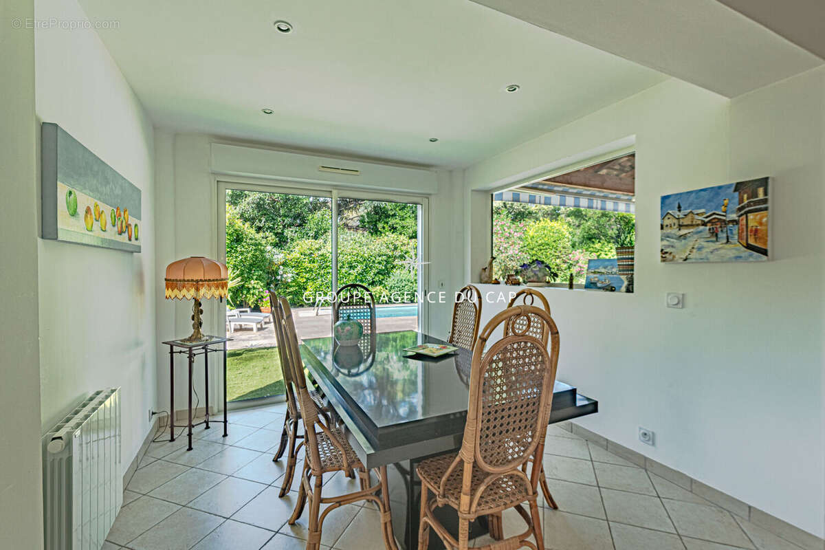 Maison à SAINT-RAPHAEL