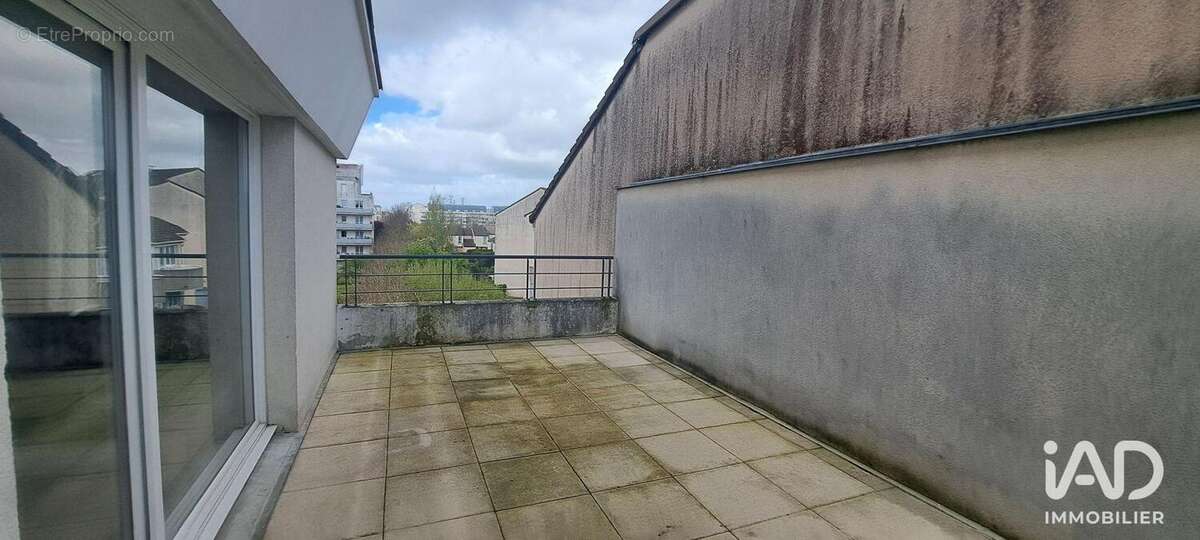Photo 2 - Appartement à CERGY