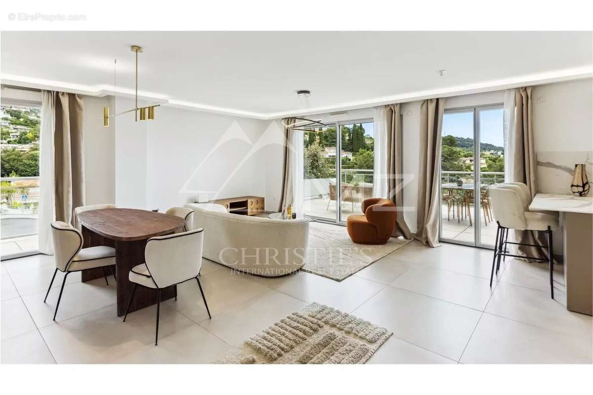 Appartement à LE CANNET