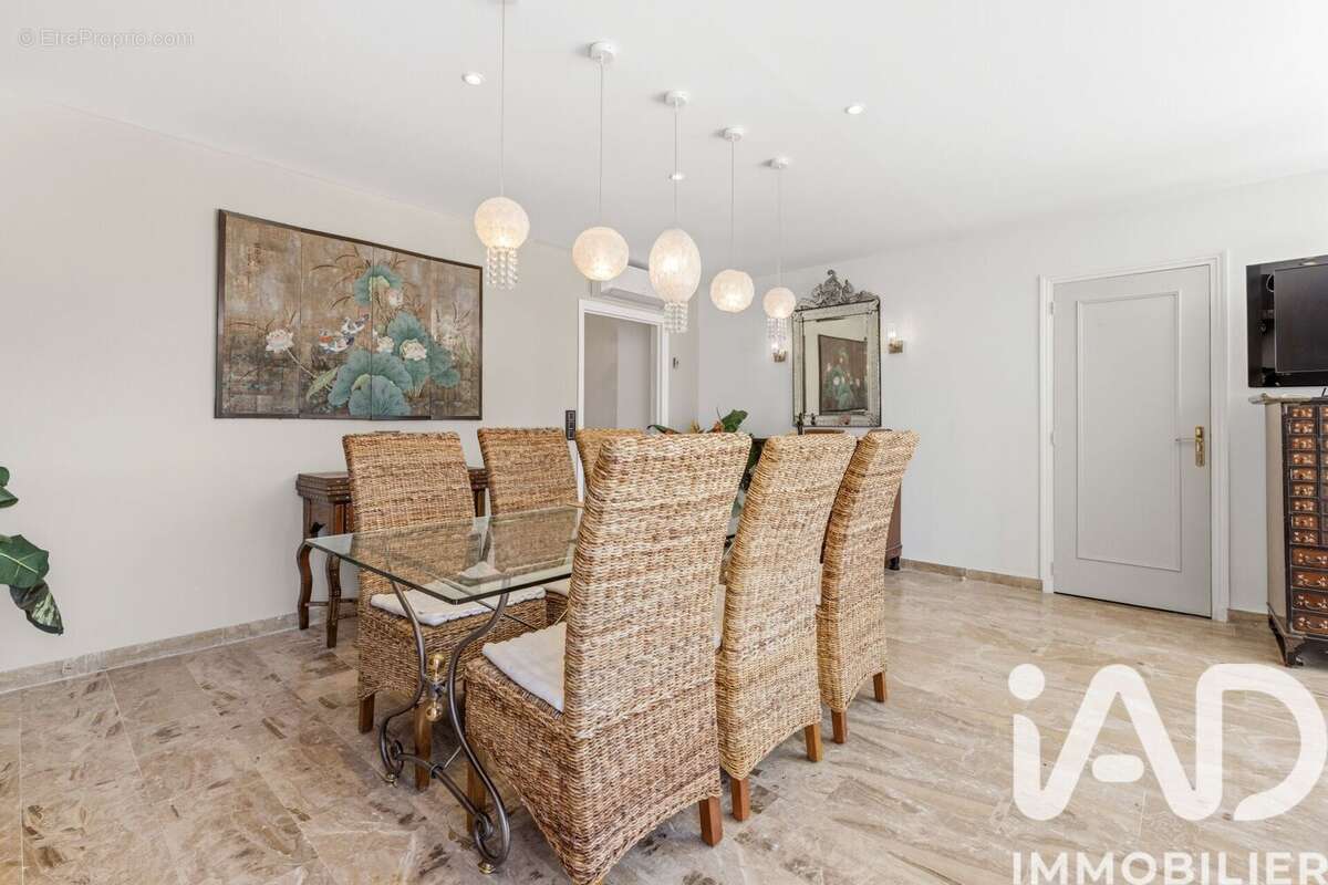 Appartement 122 m² à Mandelieu-La-Napoule  - photo 8