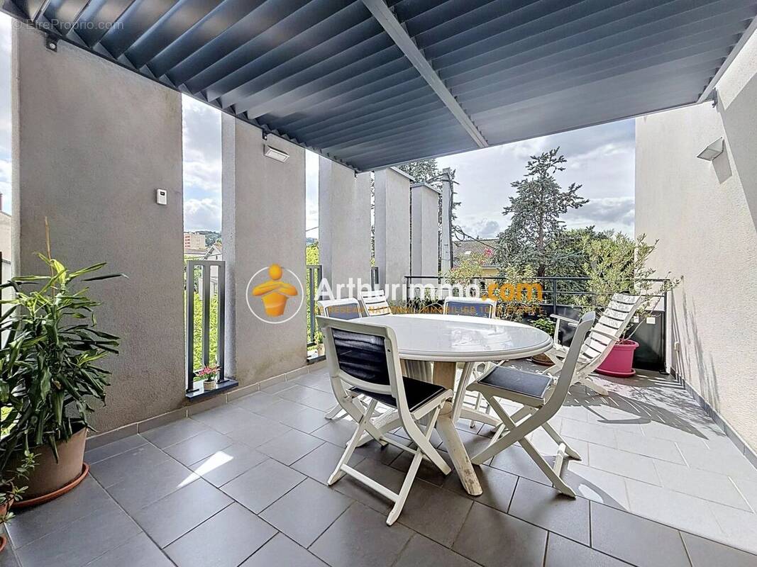 Appartement à BOURGOIN-JALLIEU