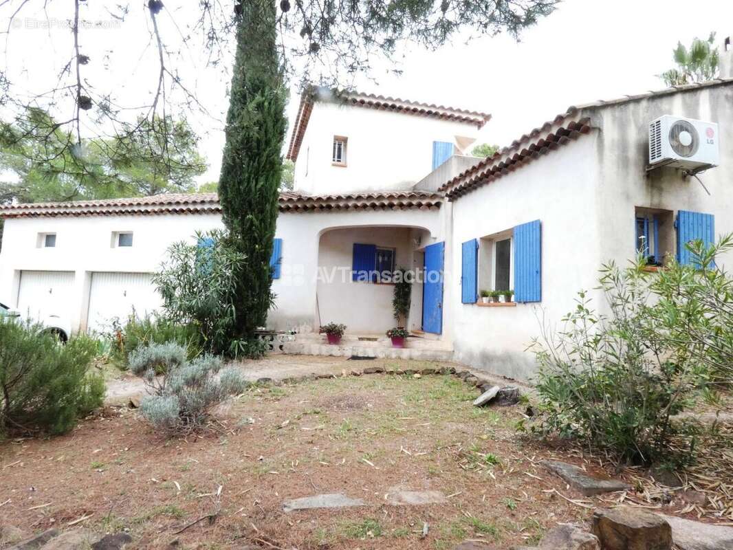 Maison à LE CANNET-DES-MAURES