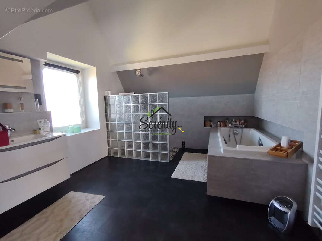 Maison 209 m² à Annay  - photo 6