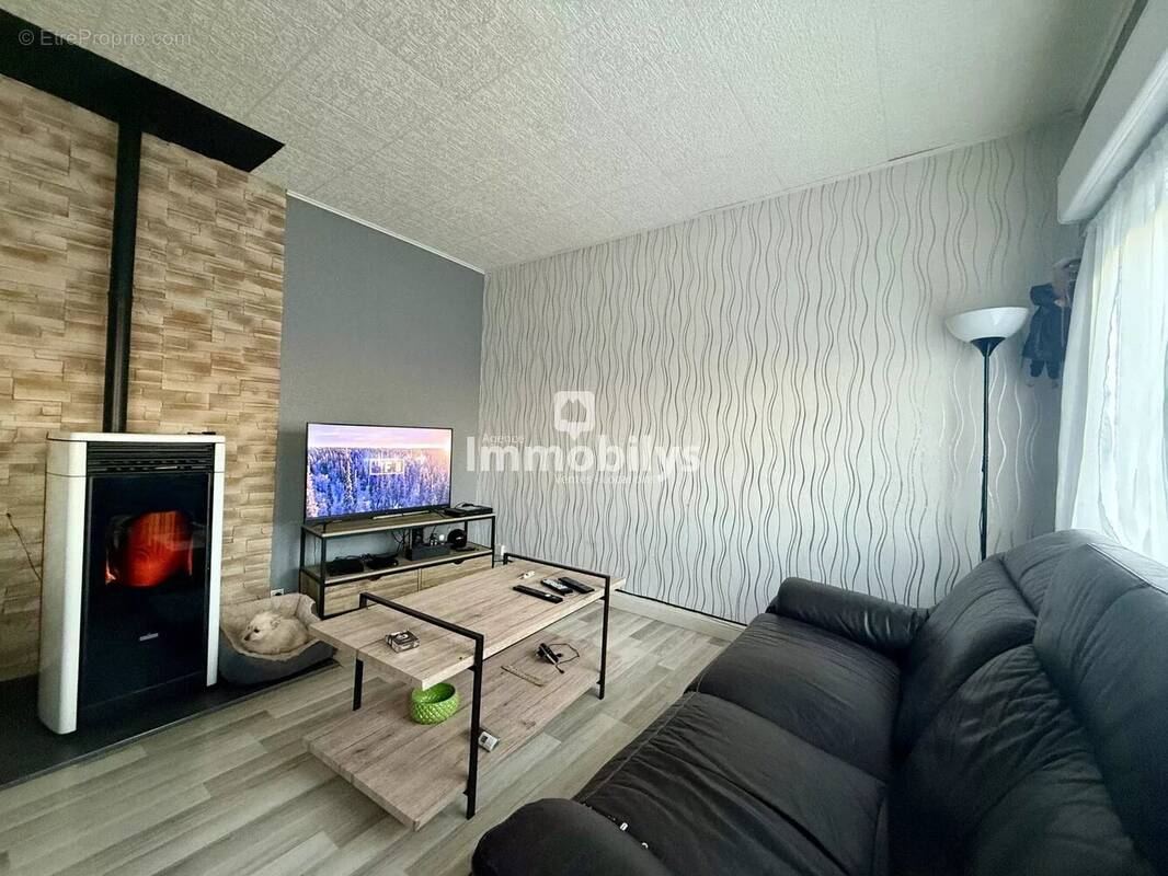 Maison à AUBERCHICOURT