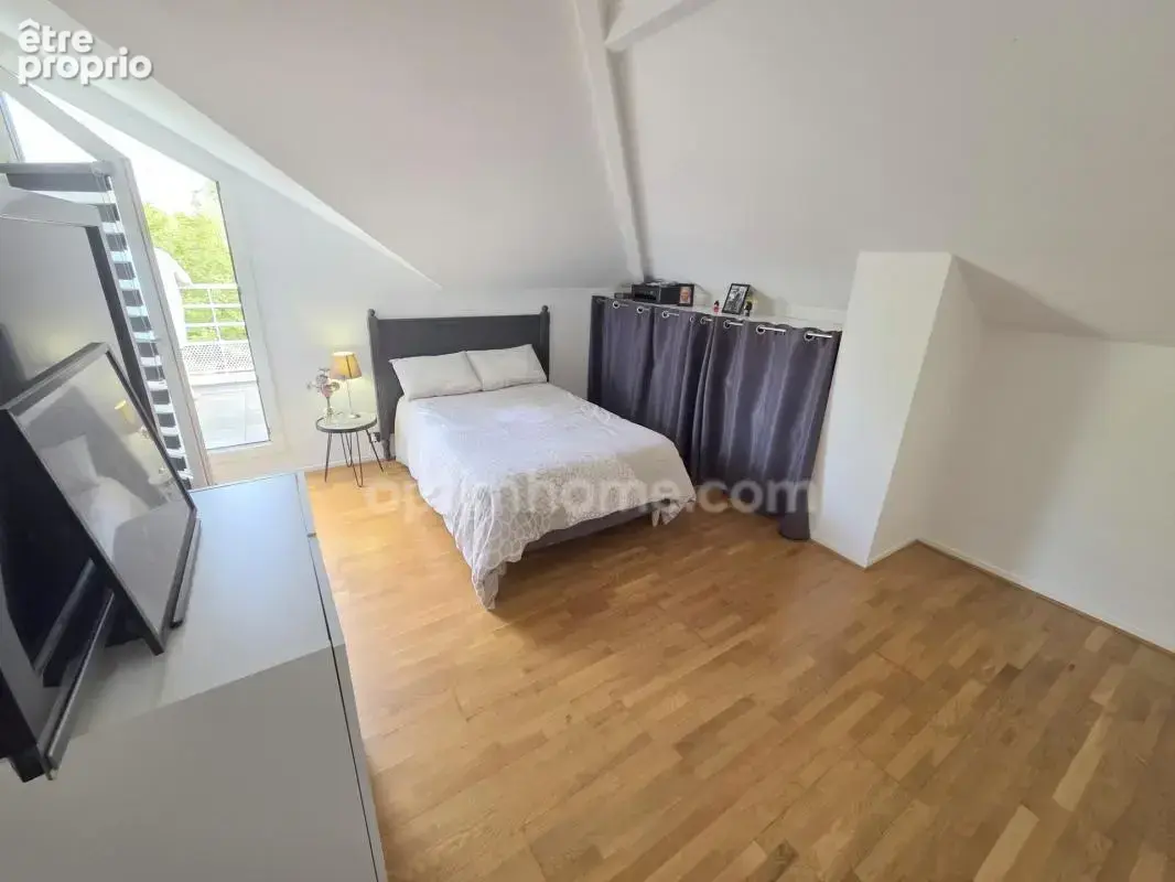 Sarcelles village - Appartement Duplex - 5 pièces / 3 chambres - 97m2 - 245 000 € FAI - photo 13