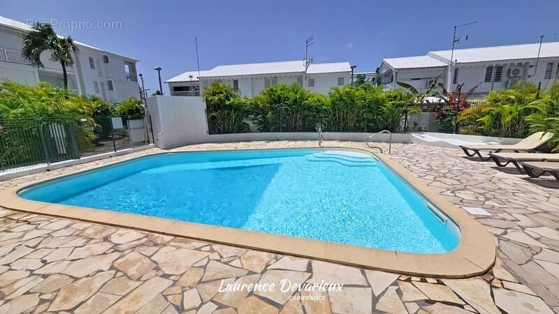 Appartement à vendre 3 pièces SAINT FRANCOIS (971) - photo 2