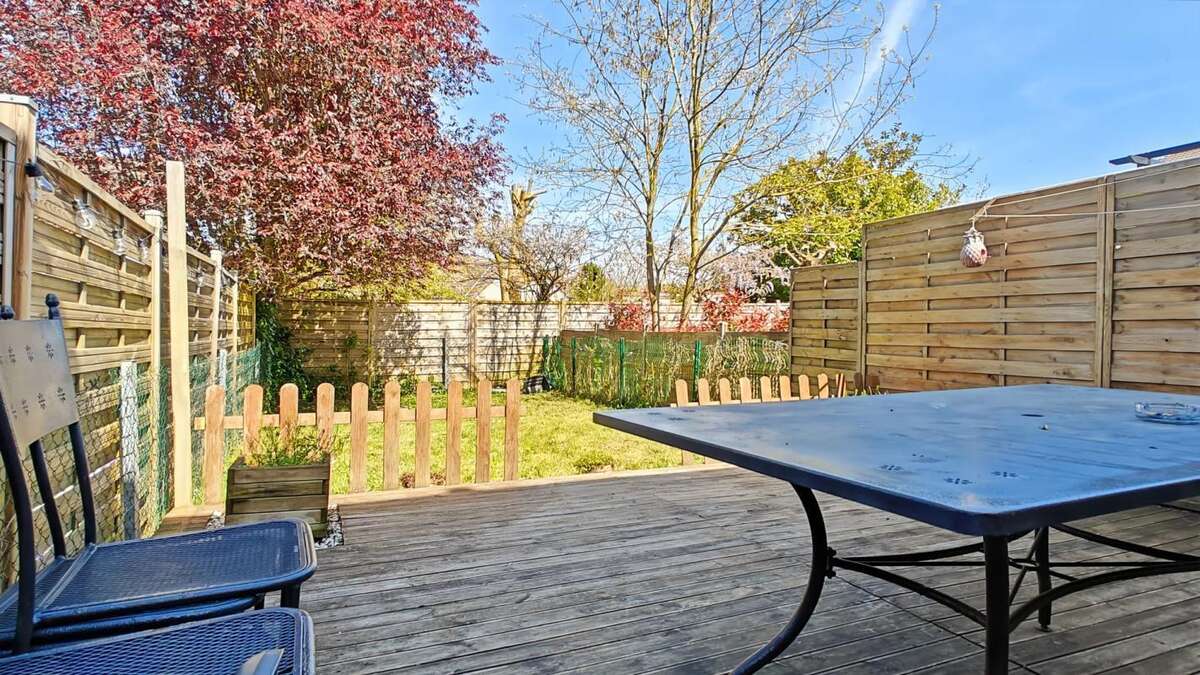 Maison à CHEPTAINVILLE