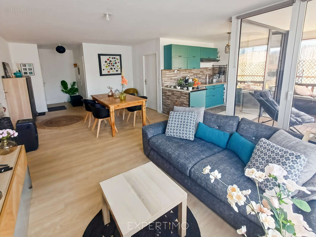 Appartement à TORCY