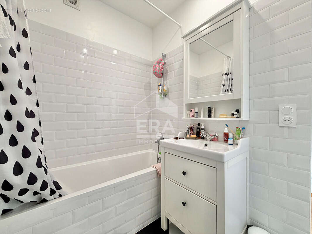 Appartement à HOUILLES
