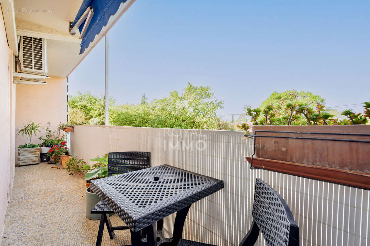 Appartement à LA VALETTE-DU-VAR