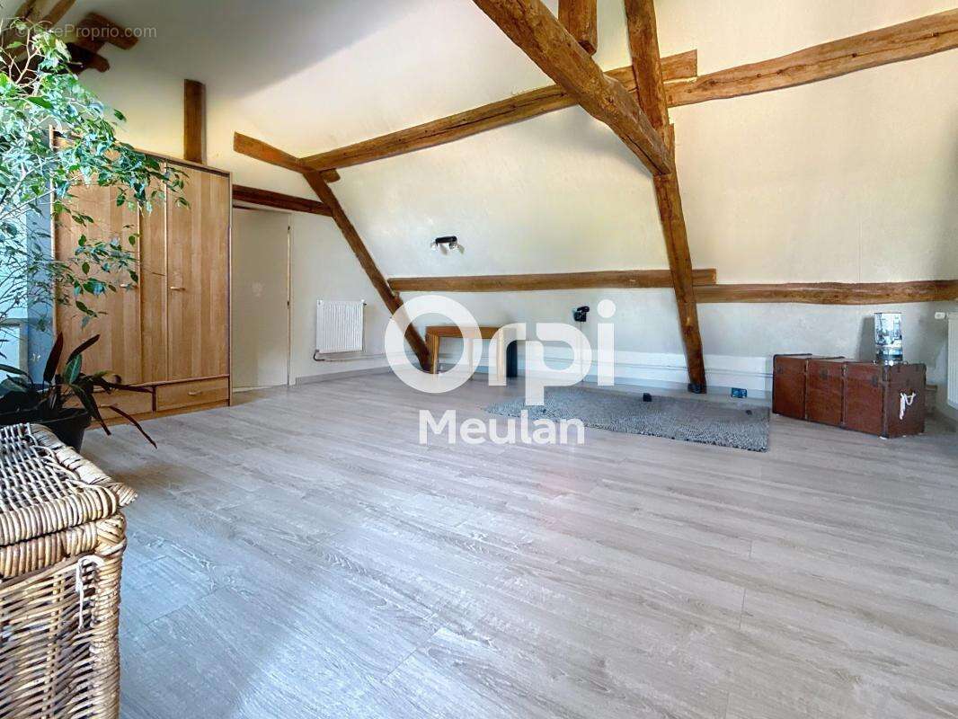 Maison à ARTHIES