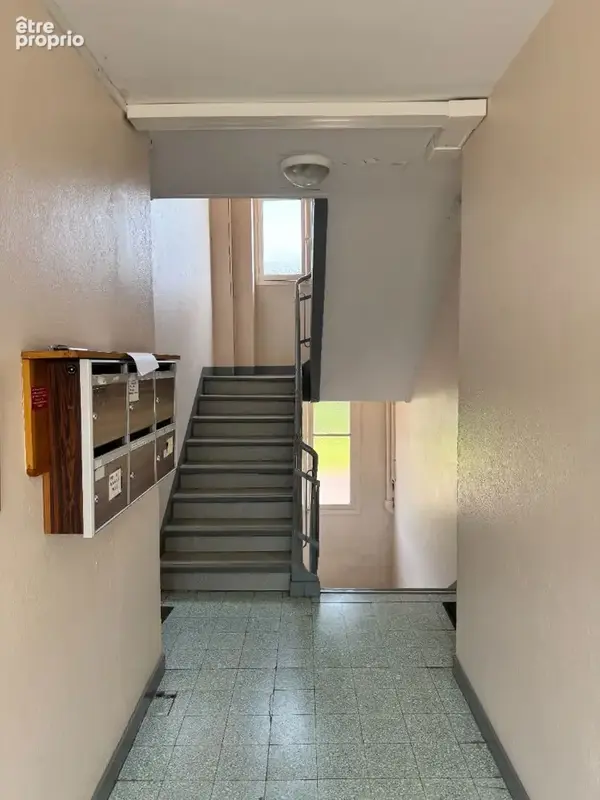 Vente d'un appartement 3 pièces à AGNEAUX - photo 4