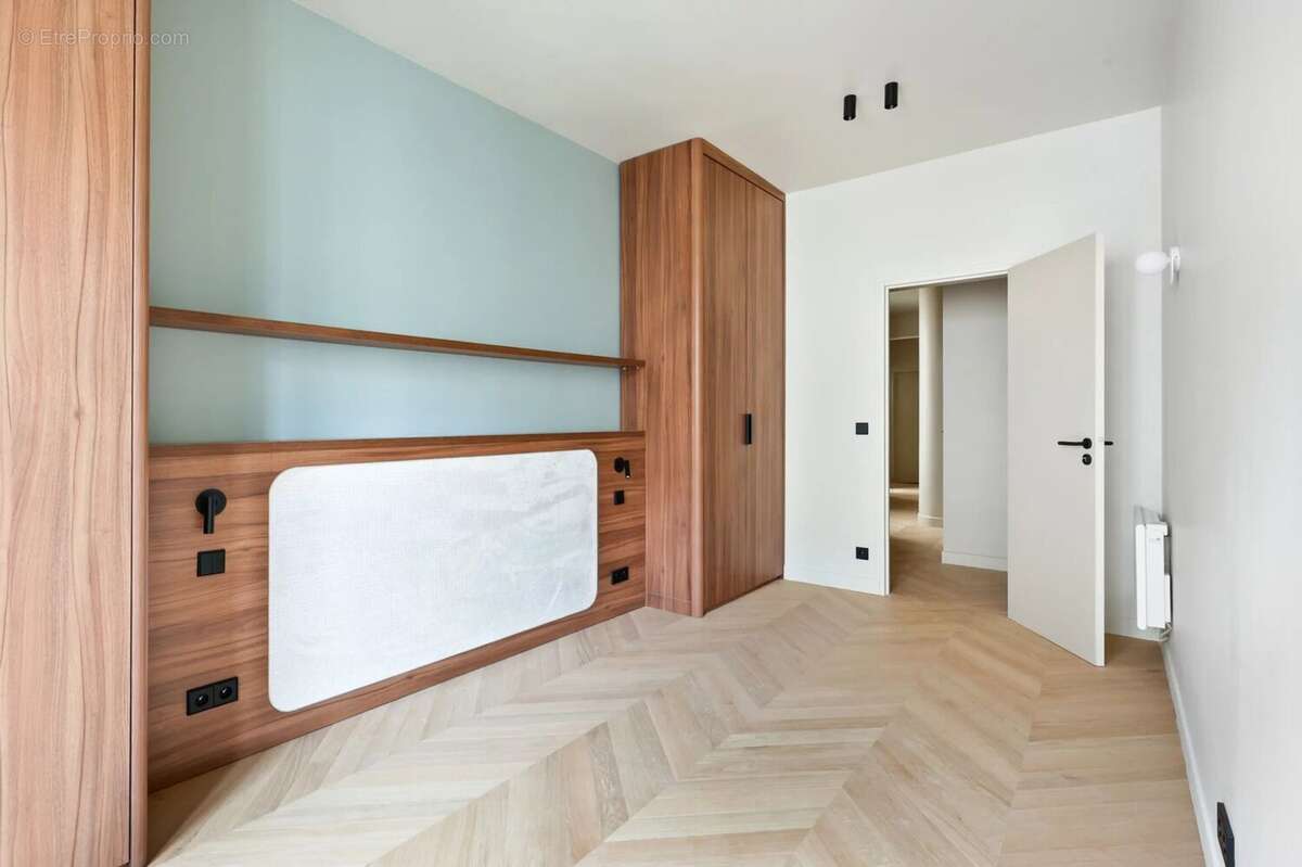 Appartement à PARIS-9E