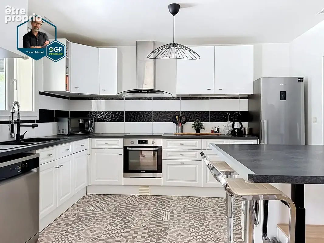 Maison 5 pièces 110 m² à vendre à Bruguieres (31150) - photo 3