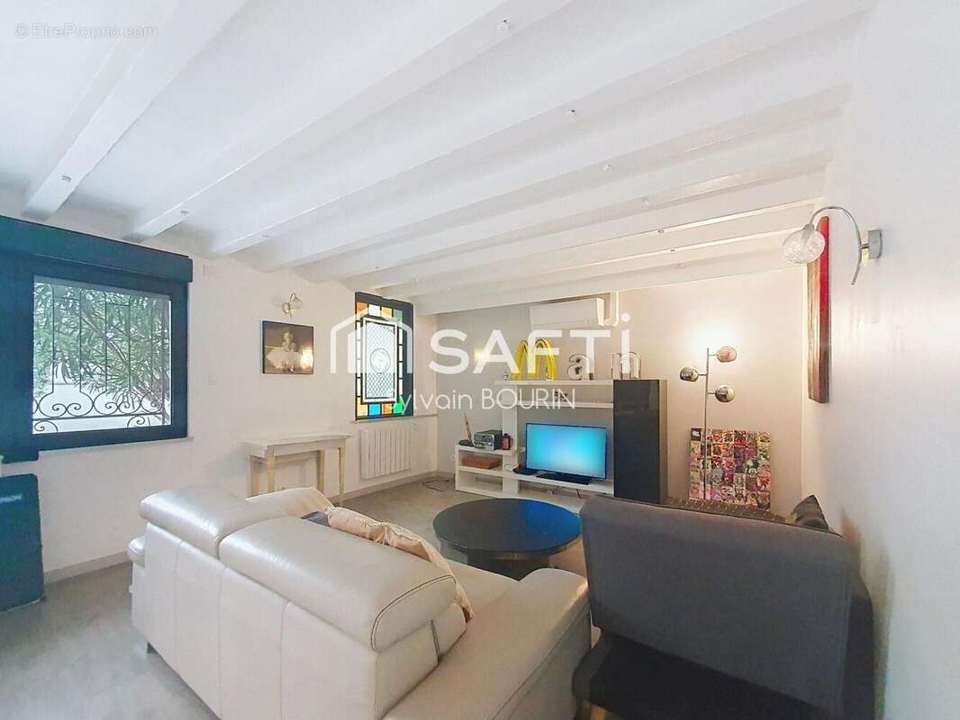 Photo 3 - Maison à PARCIEUX