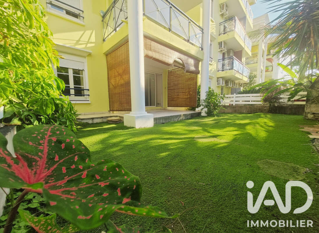 Appartement 42 m² à Saint-Pierre  - photo 8