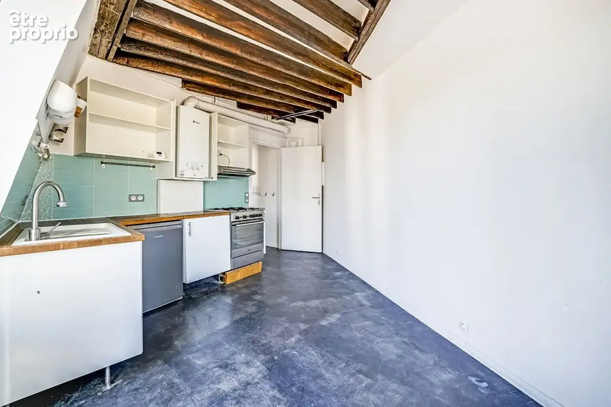 Appartement atypique et lumineux au pied du métro Belleville - photo 10
