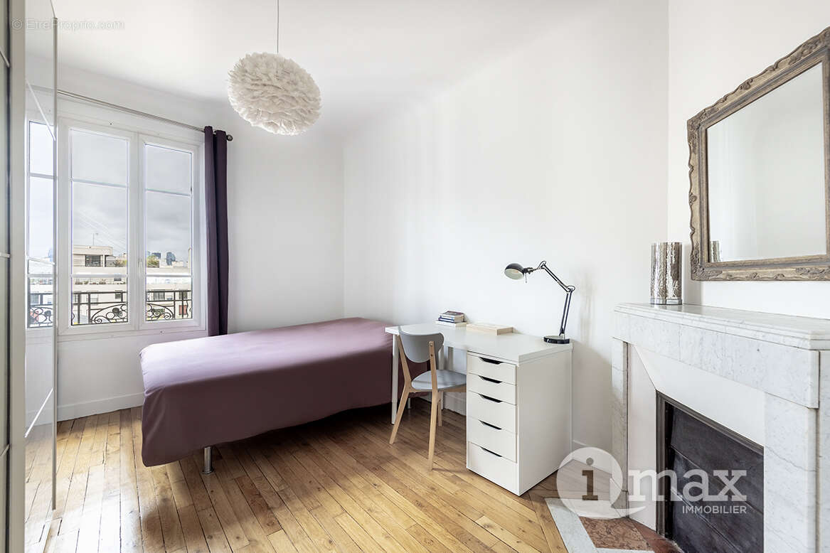 Appartement à BOIS-COLOMBES