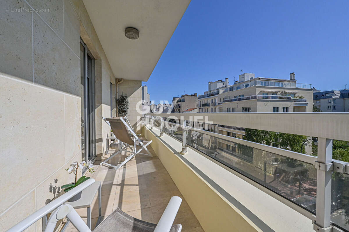 Appartement familial 5 pièces de 107m² - photo 3