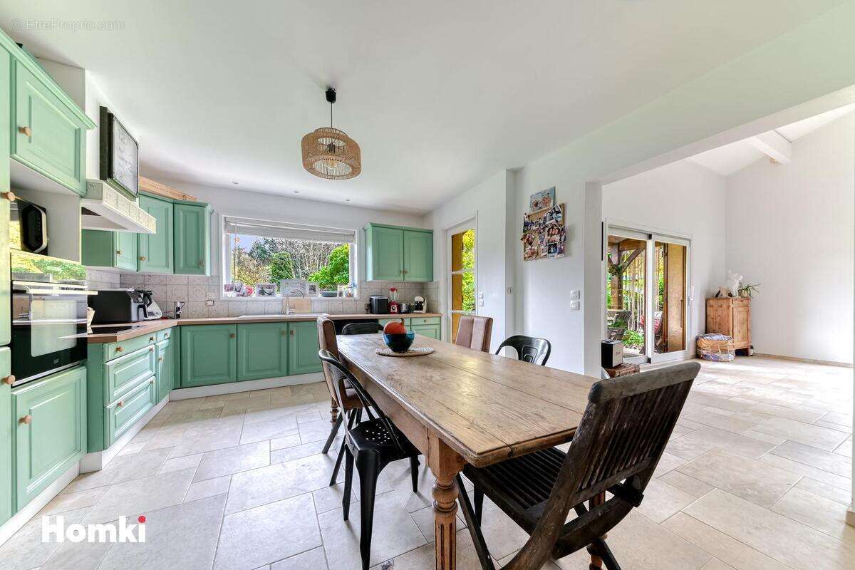 Maison à L'ARBRESLE