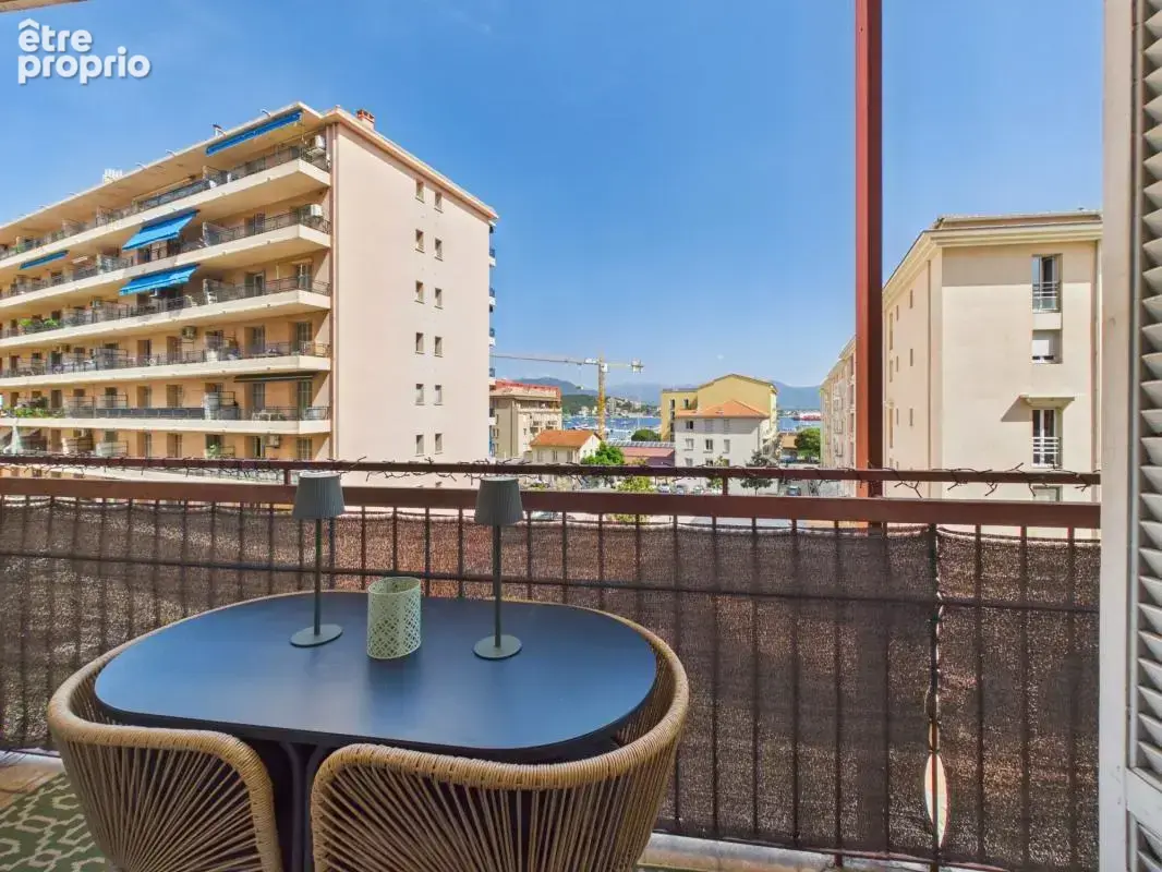 A vendre f3 quartier st jean - photo 4