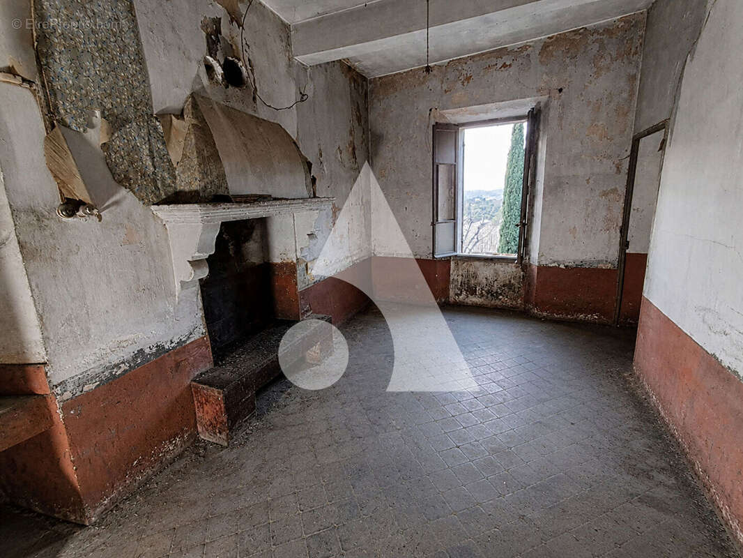 Appartement à CAROMB