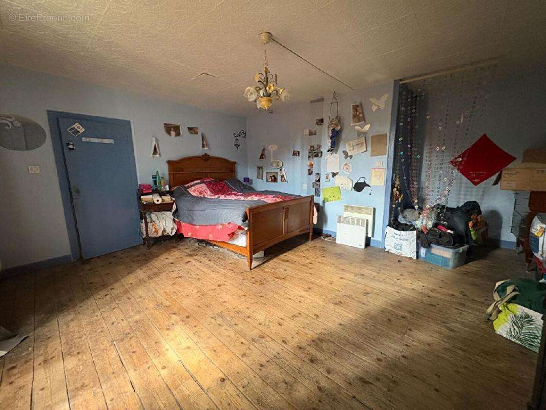 Maison à AIXE-SUR-VIENNE