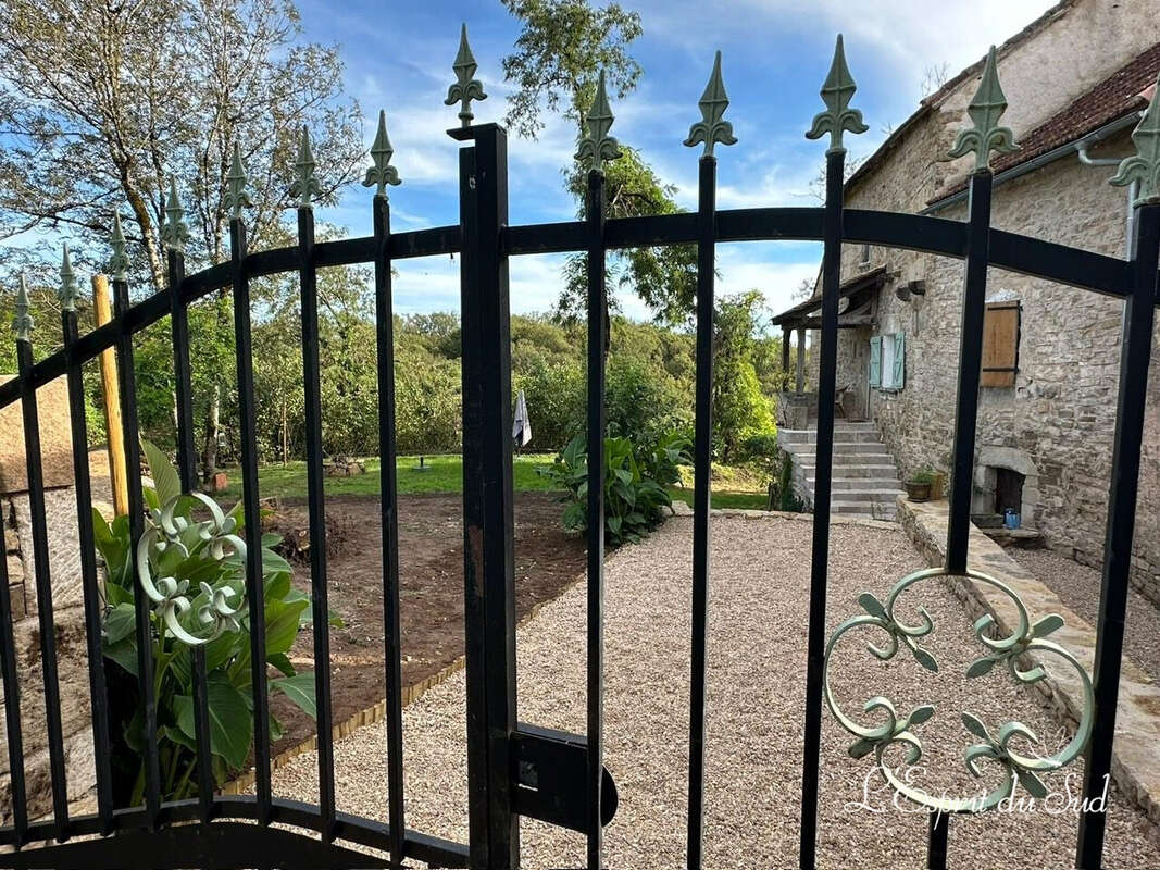 Maison à PARISOT