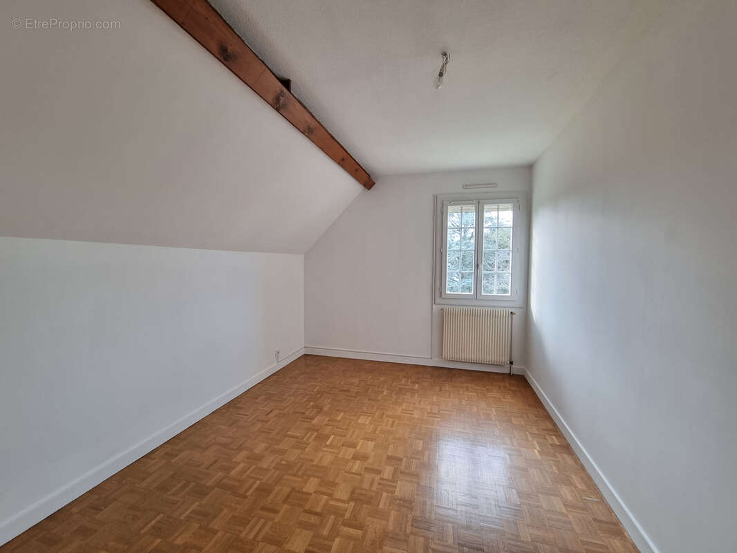 Maison à ROUSSILLON