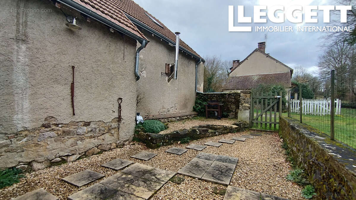 Maison à JOUAC