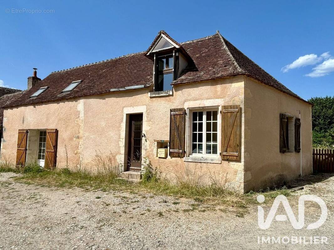 Photo 1 - Maison à POULIGNY-SAINT-PIERRE