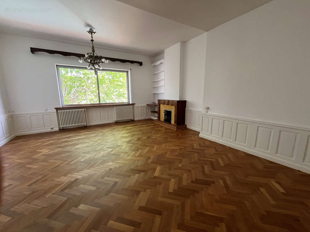 Maison à SAINT-GILLES