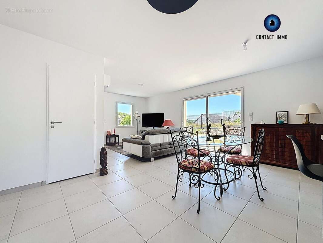 Maison à SAINT-HILAIRE-PEYROUX