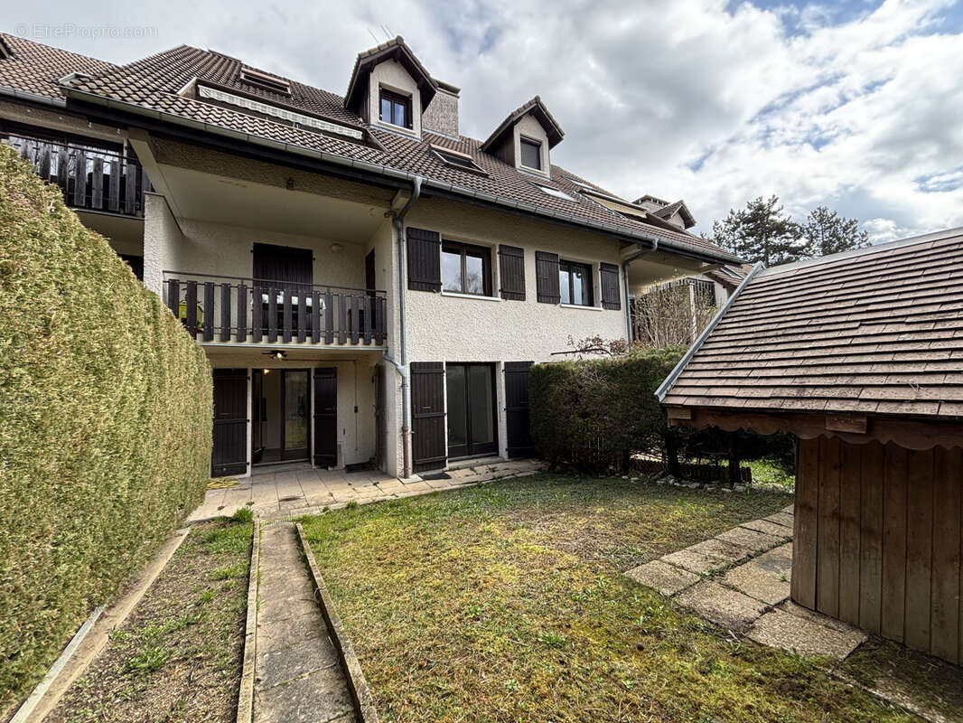 Appartement à QUINTAL