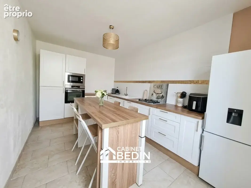 Maison 4 pièces 101 m² à vendre à Bayon-Sur-Gironde (33710) - photo 3