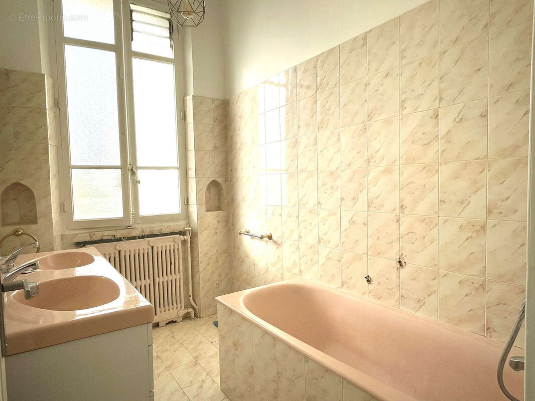 Maison à MARSEILLE-9E