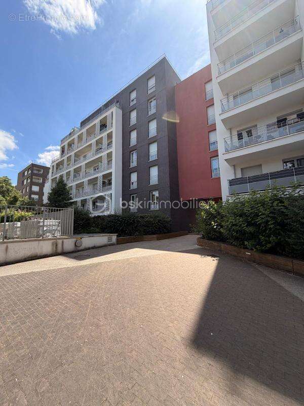 Appartement à ROMAINVILLE