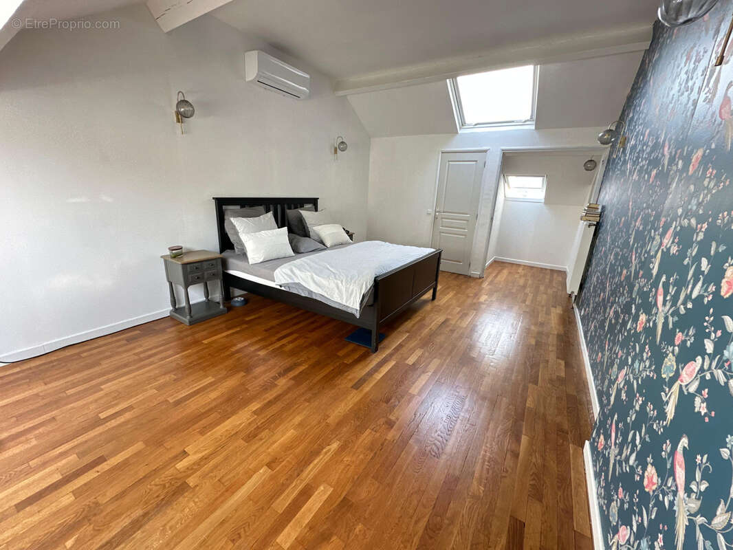 Maison à COURCOURONNES