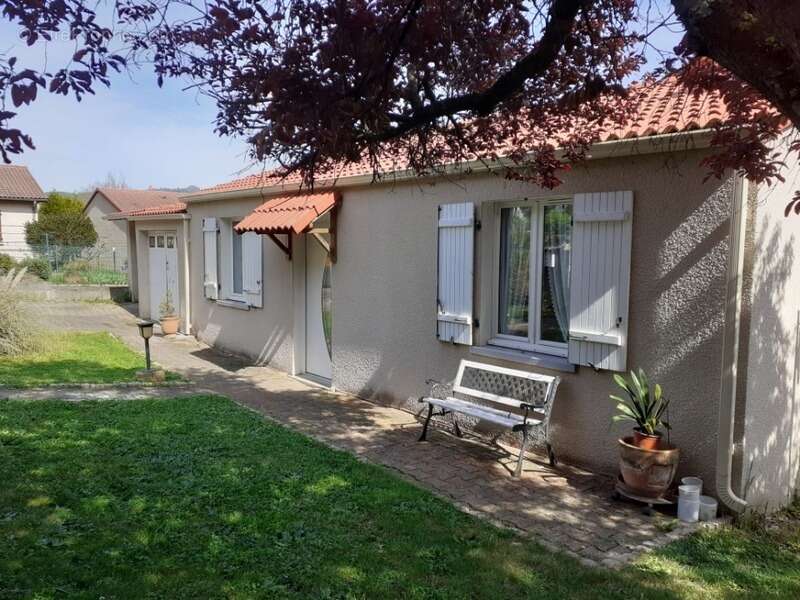 Maison à COUDES